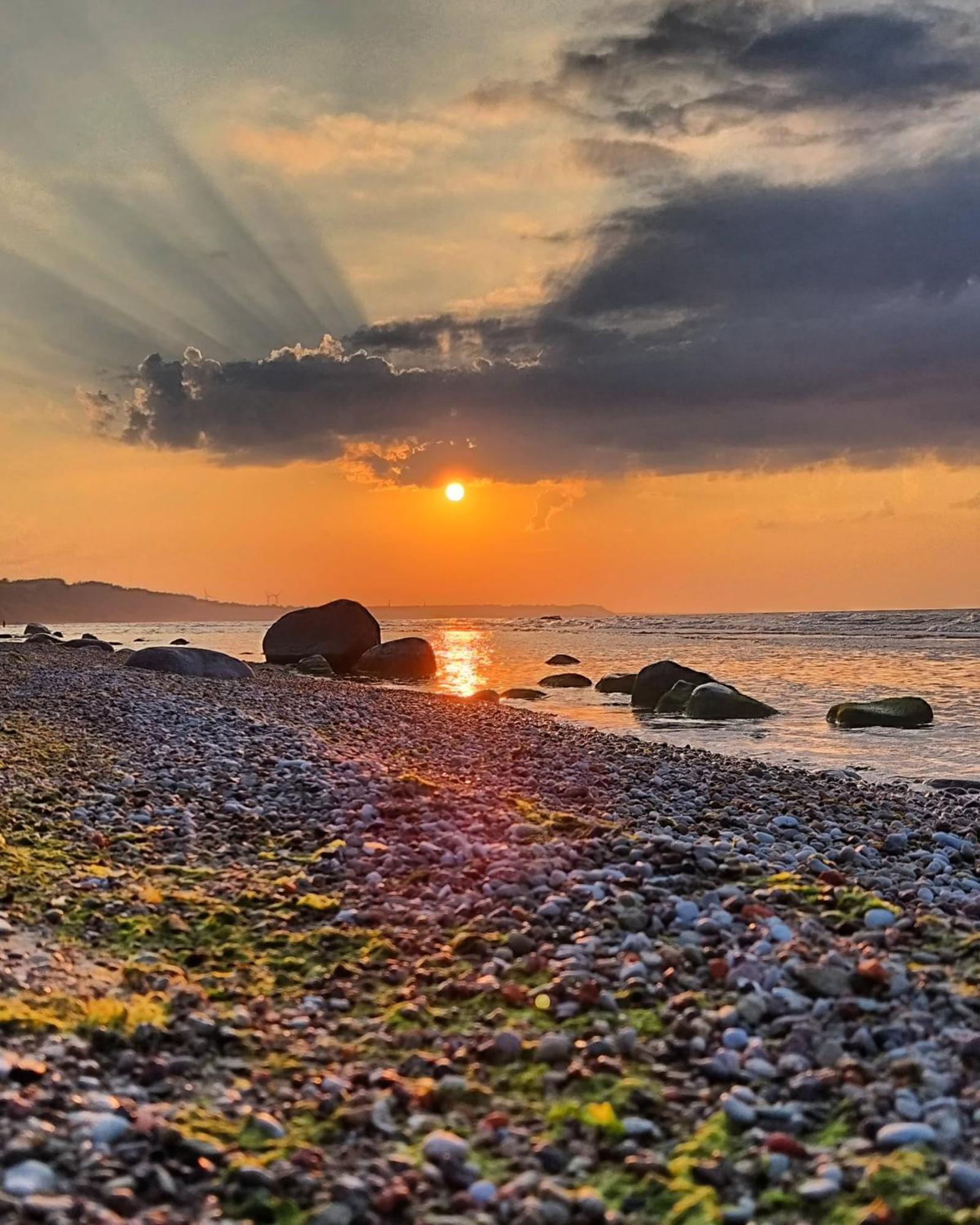 Mereaeaere Glamping Ja Rannamaja Liimala Exterior foto